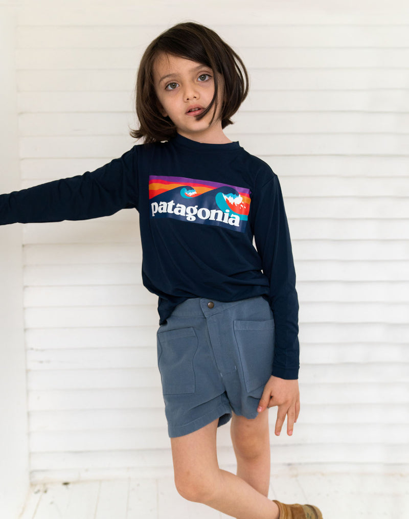Patagonia Boy's Long Sleeve Cap Cool Daily T-Shirt in New Navy