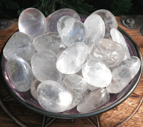 everything_soulful_crystal_quartz_tumbled_stone