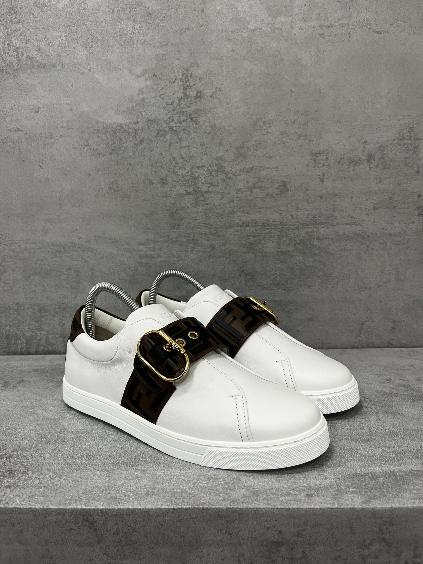FENDI WHITE LEATHER SNEAKERS