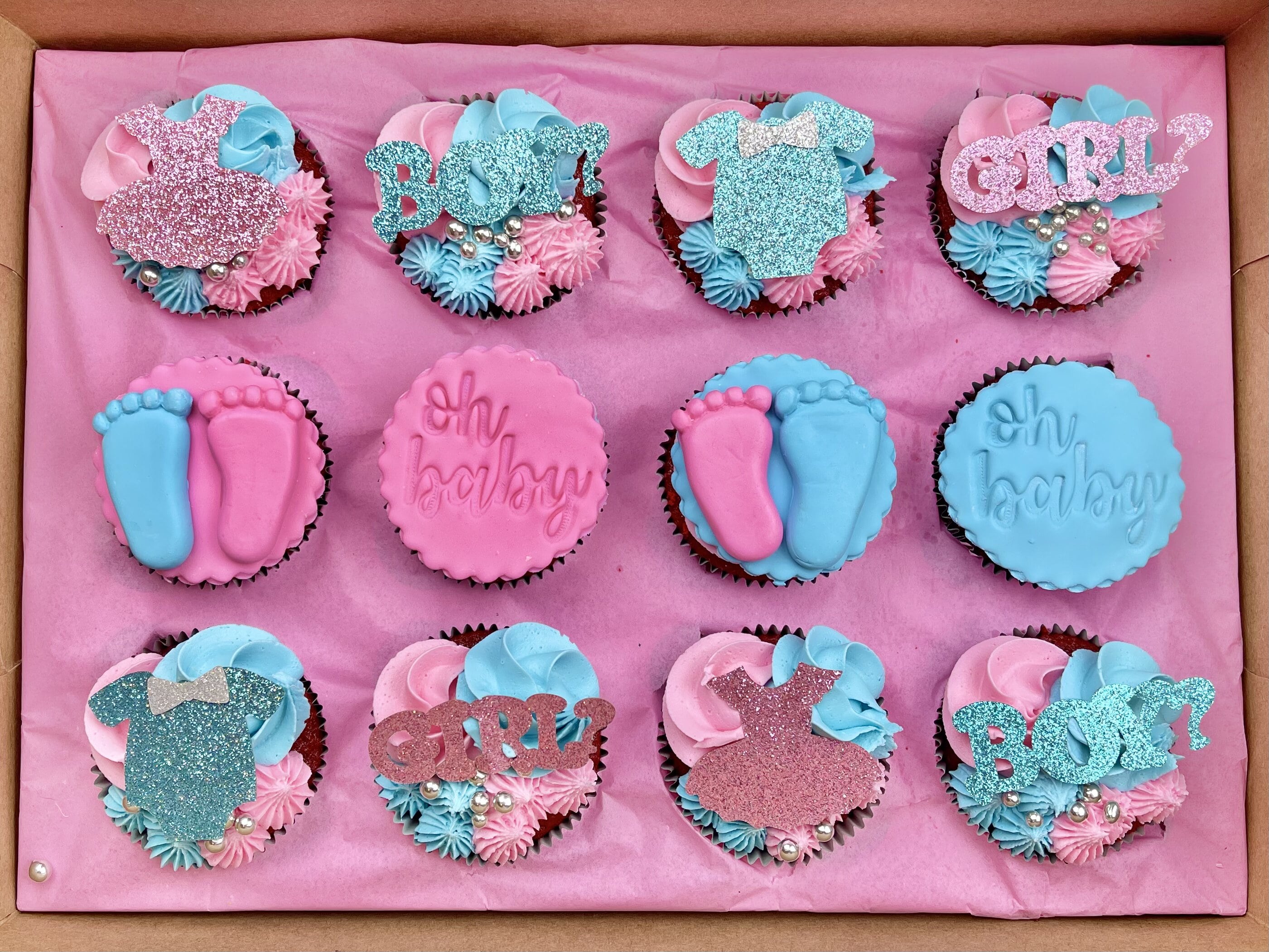 gender-reveal-cupcakes-cakes-by-ian