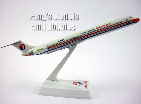 Flight Miniatures China Eastern McDonnell Douglas MD-90 1:200 Scale Mint in Box 