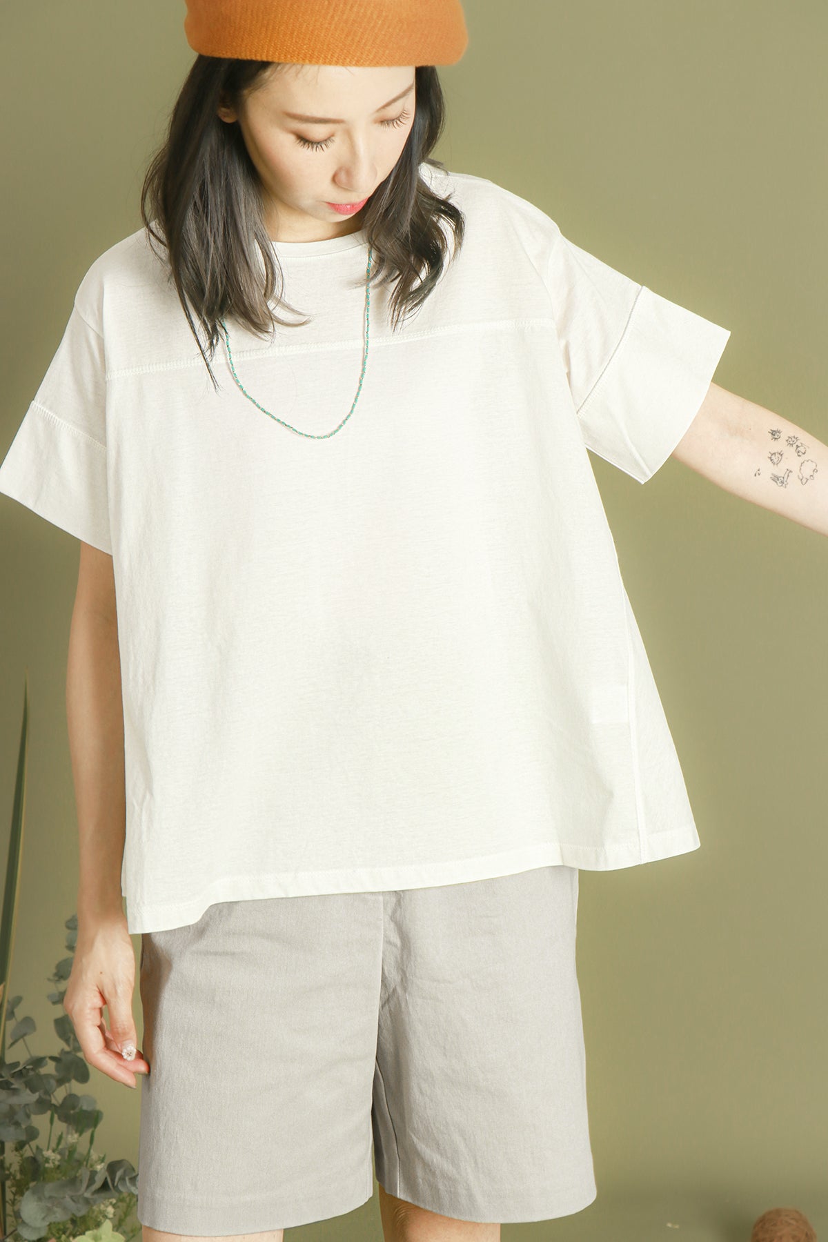 小A型T-shirt/白