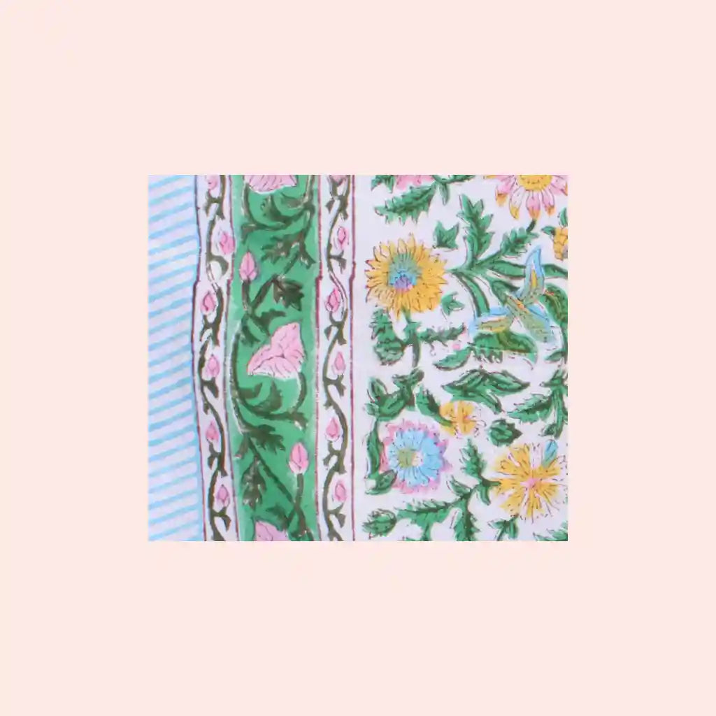 uitspraak formaat behalve voor Vierkant hand block printed tafelkleed - Floral Multi – Friya
