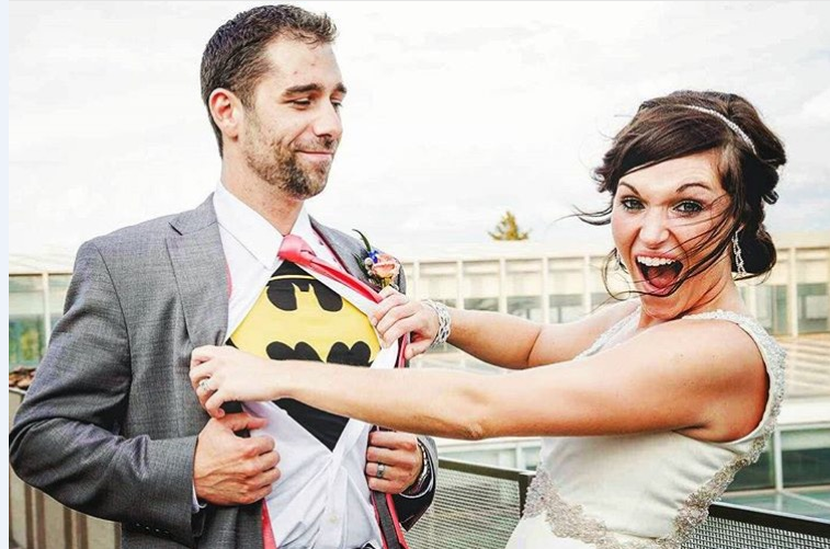 Hilarious Bride and Groom Wedding Photo Ideas