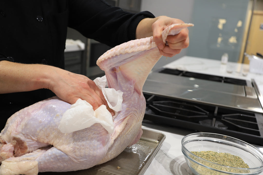 Should I rinse my turkey? Padding a thanksgiving turkey with a towel