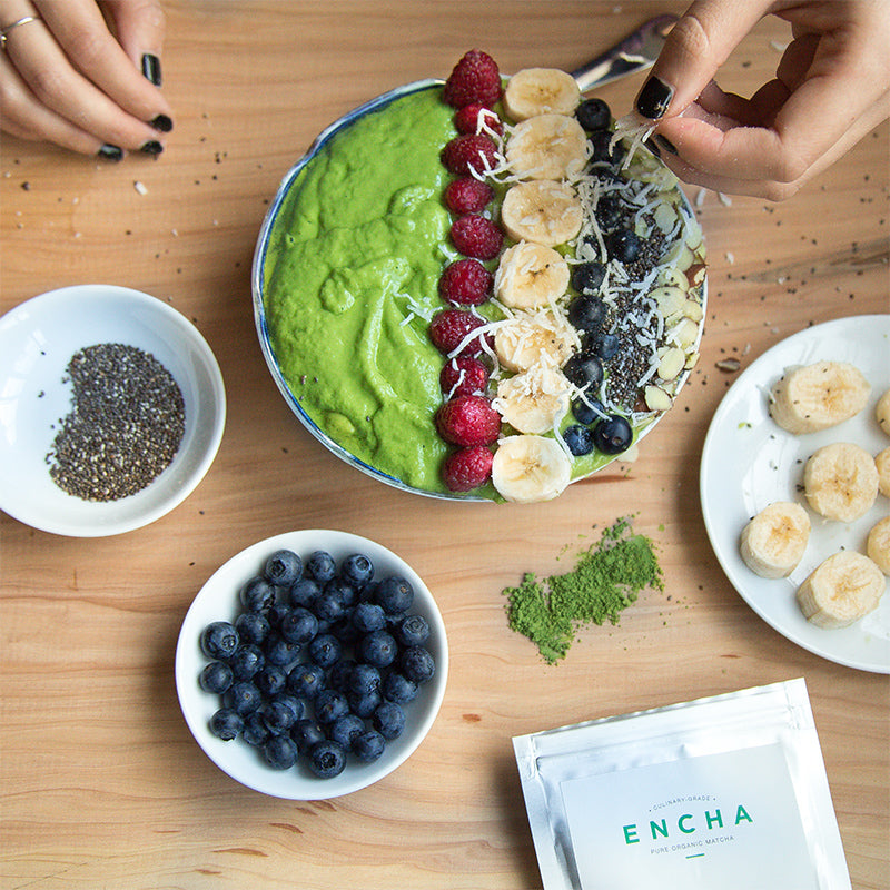 Matcha green smoothie bowl: Encha organic matcha