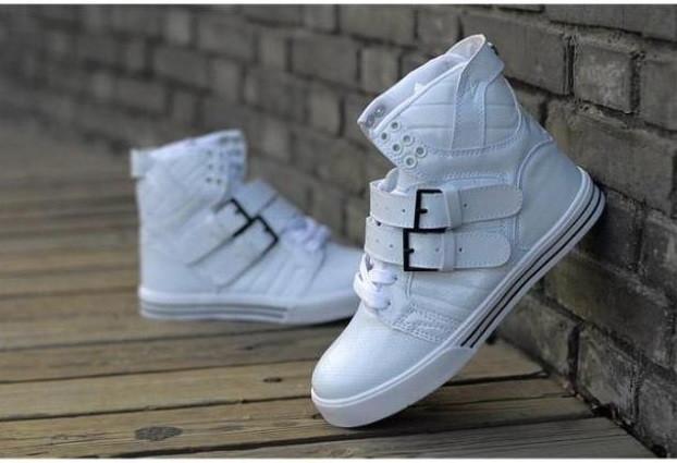 Men's High Top Buckle Shoe - TrendSettingFashions
- 2