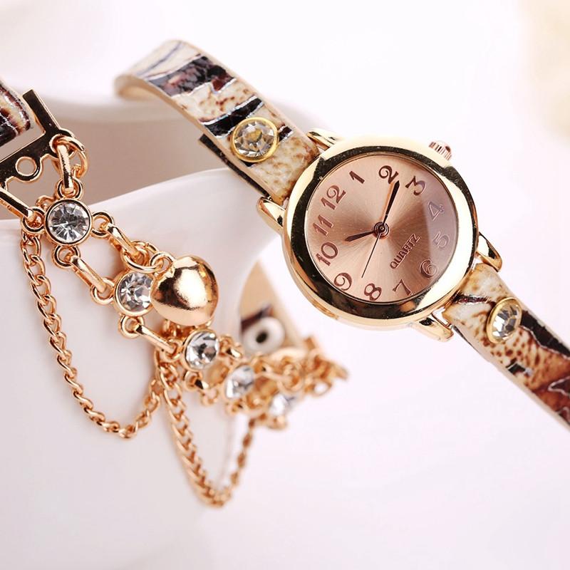 Women's Dual Heart Fashion Watch With Fashion Imprinted Band - TrendSettingFashions
- 5