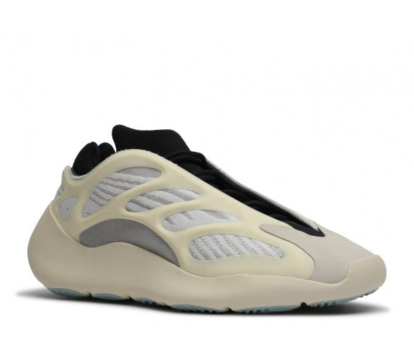 adidas yeezy 700 price in india original