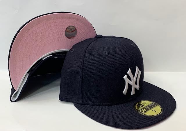 New Era 59FIFTY New York Yankees World Class Fitted Hat in Beige | Size 7 1/8 | 60355961