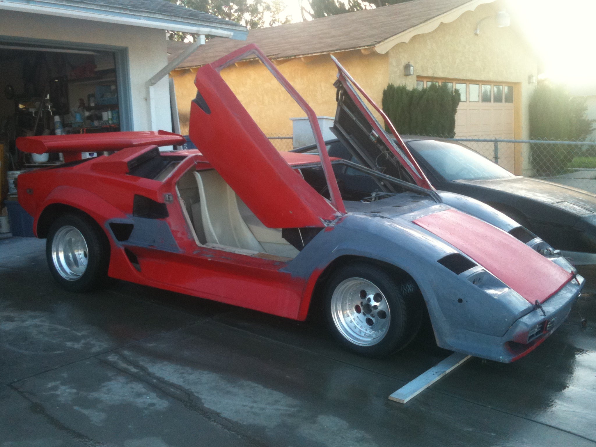 Ryan Johnson's 1990's Lamborghini kit project.