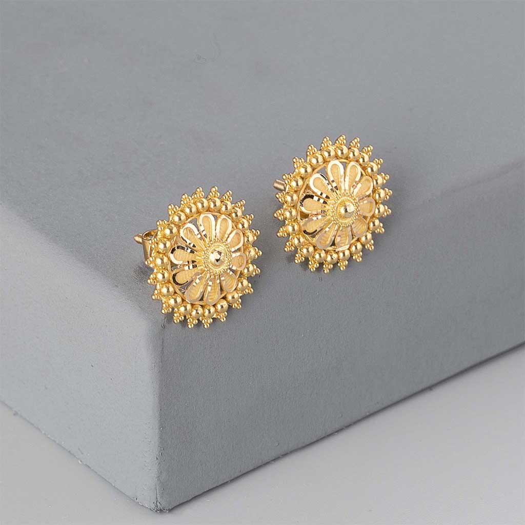 Sparkle with our 22k Plain Gold Earring - Perfect for Women ...