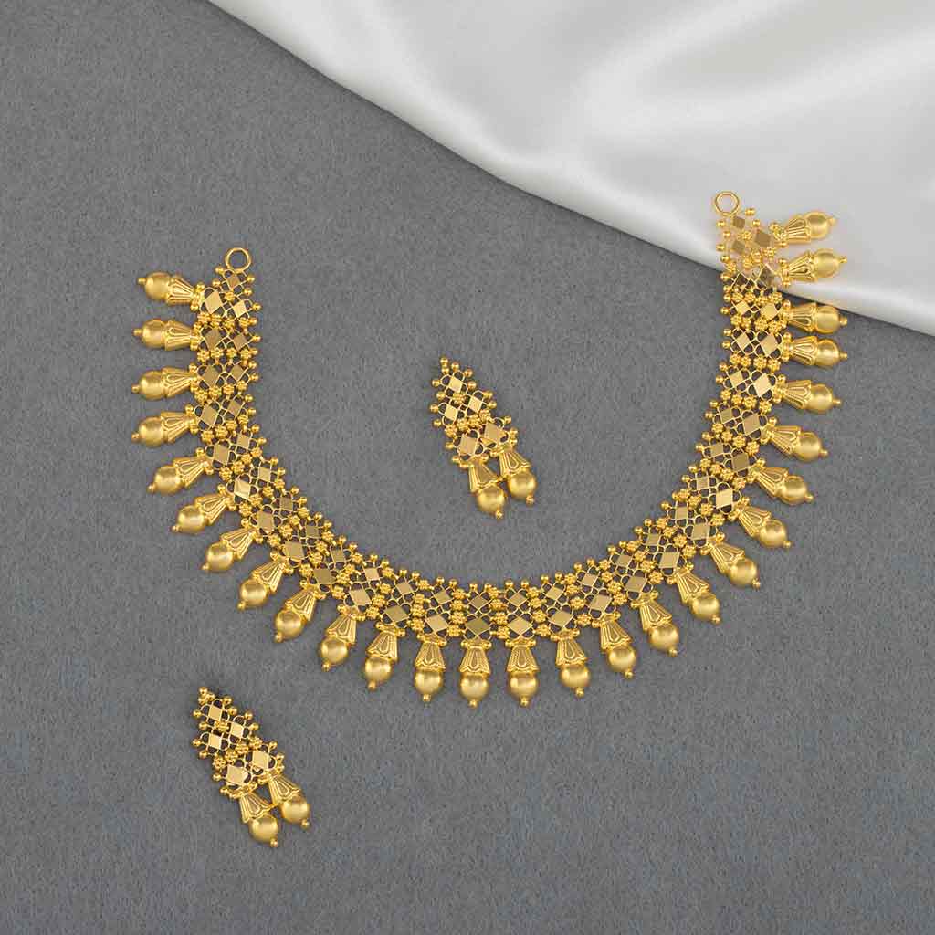 Upgrade Your Style Game with Our Plain Gold Necklace Set – Jewelegance