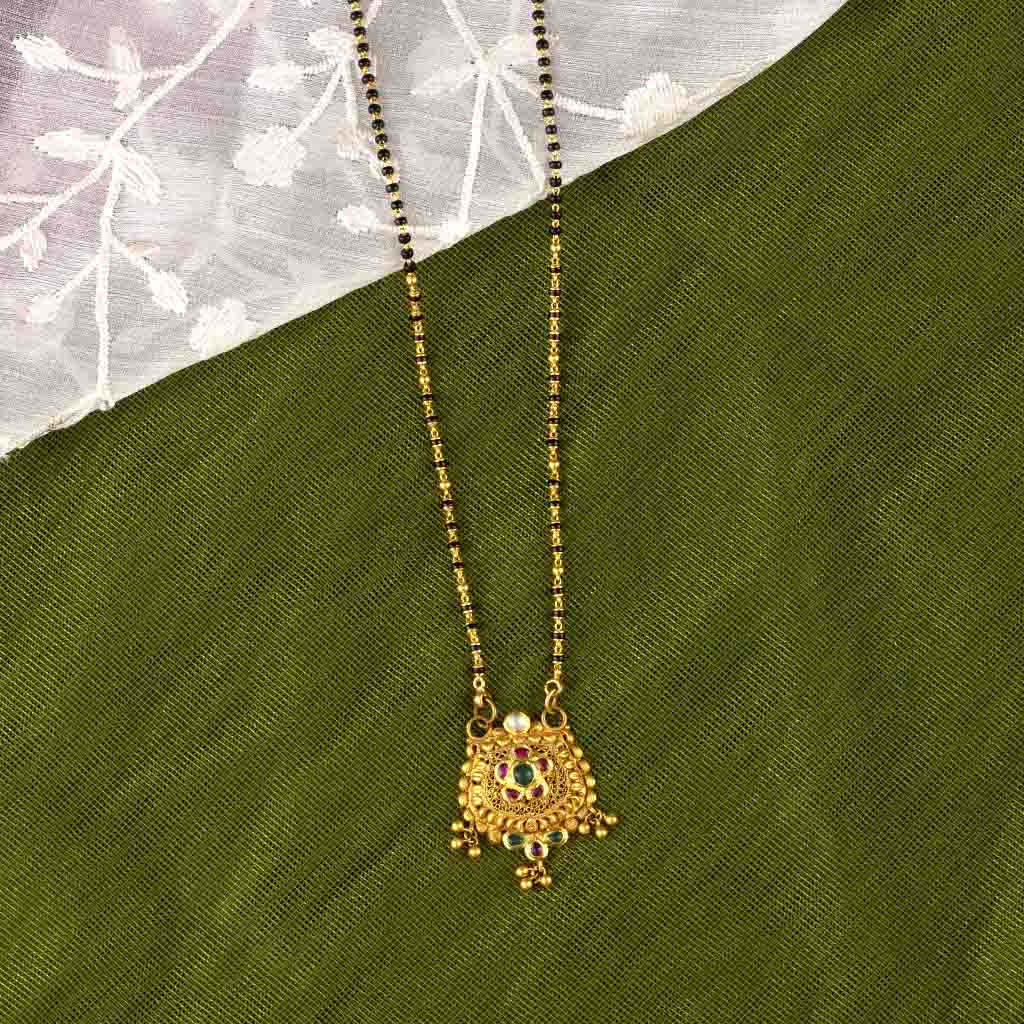 The Epitome of Sophistication - Our 22k Antique Mangalsutra ...