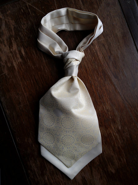 Paisley Satin Self-Tie Ascot Cravat Cream & Silver 
