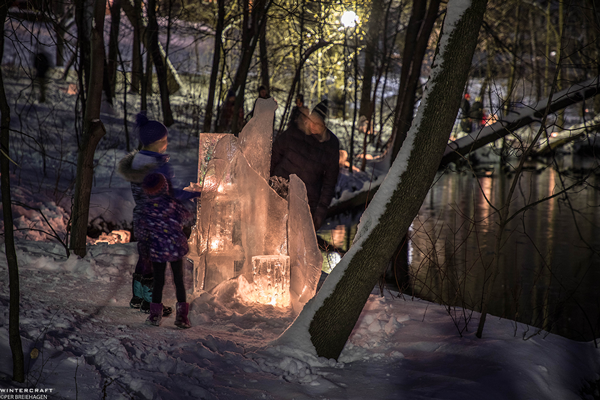 Large Ice Sculpture by Wintercraft Ice Wrangler for 2018 Middlemoon Creekwalk photo by Per Breiehagen