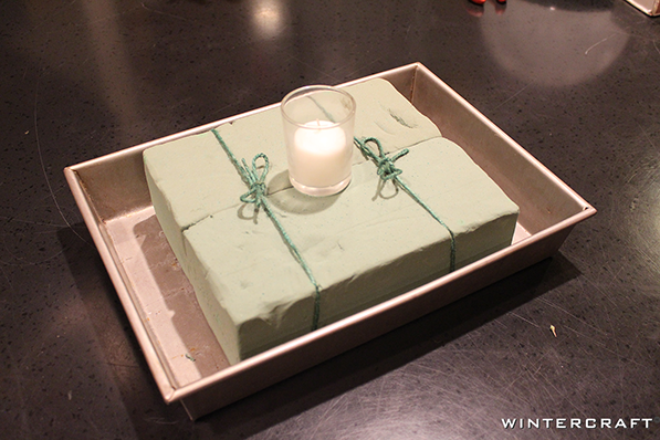 Use Floral Foam in Cake Pan for a Globe Ice Lantern Centerpiece Wintercraft