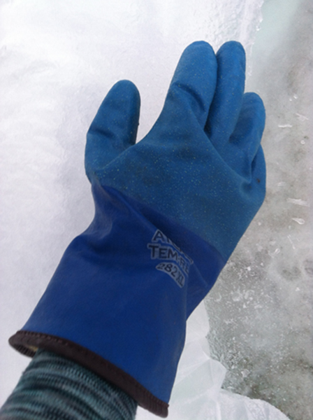 Jen loves Smurfy Blue Gloves!