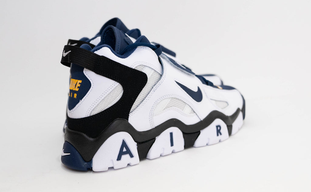 nike air barrage navy