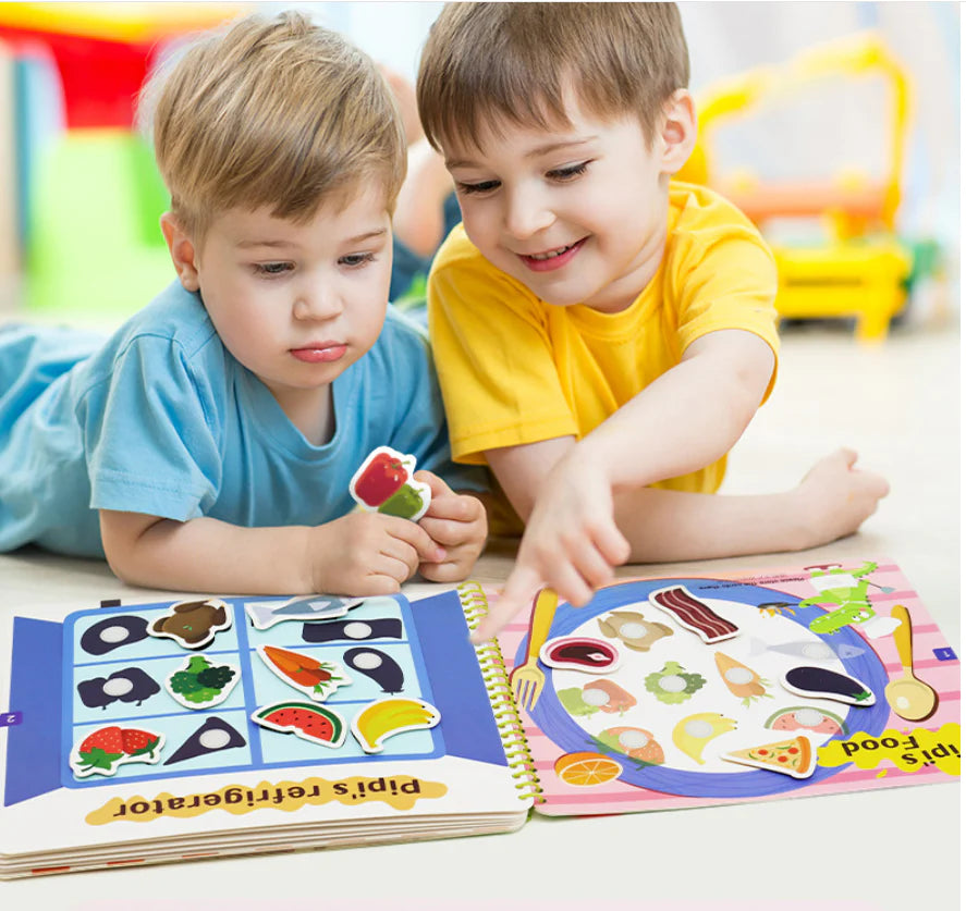 Livre d'activités pour les enfants afin de développer leurs capacités d'apprentissage.
