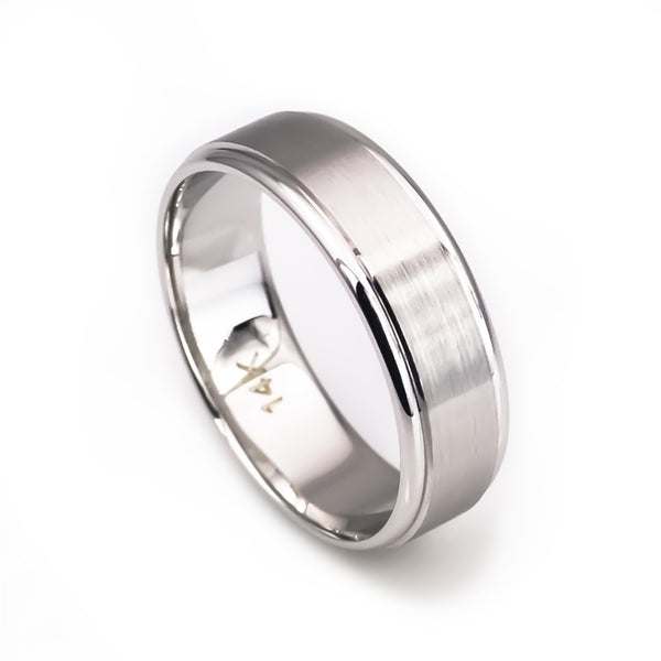 14k white gold comfort fit wedding band
