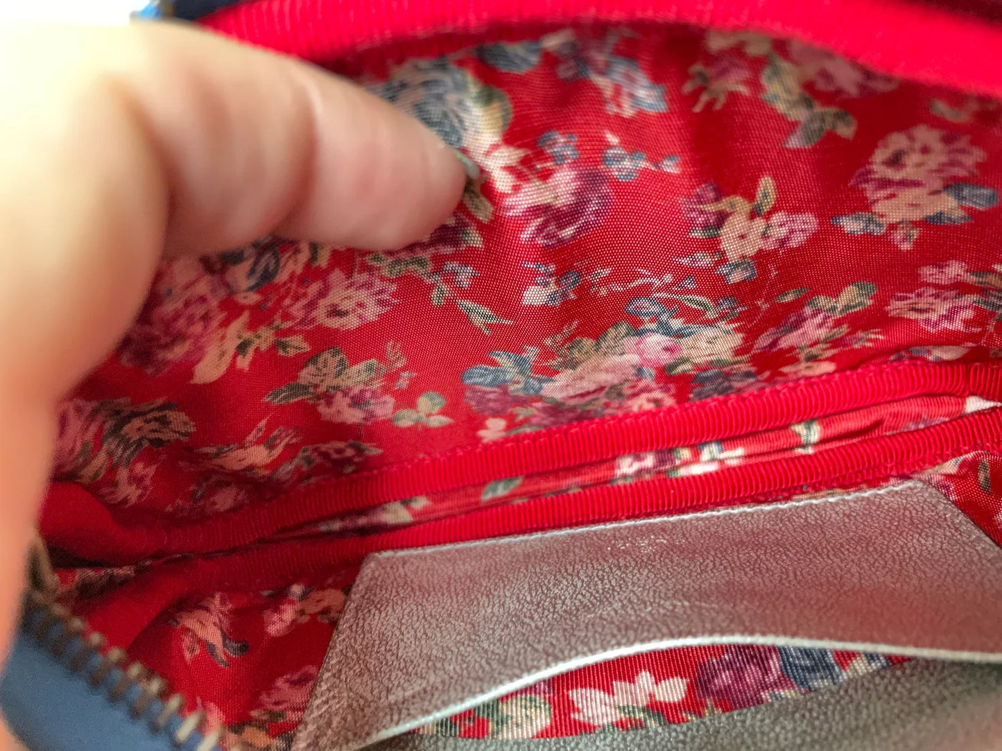 Gucci Zumi Crossbody Red/Blue/Silver