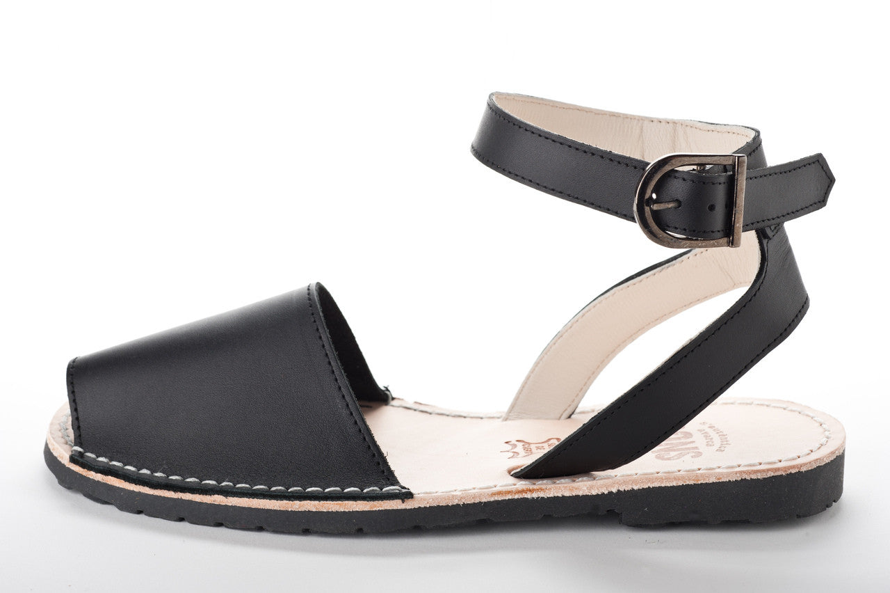 Pons Avarcas - Classic Style Strap Sandal - The Giant Peach