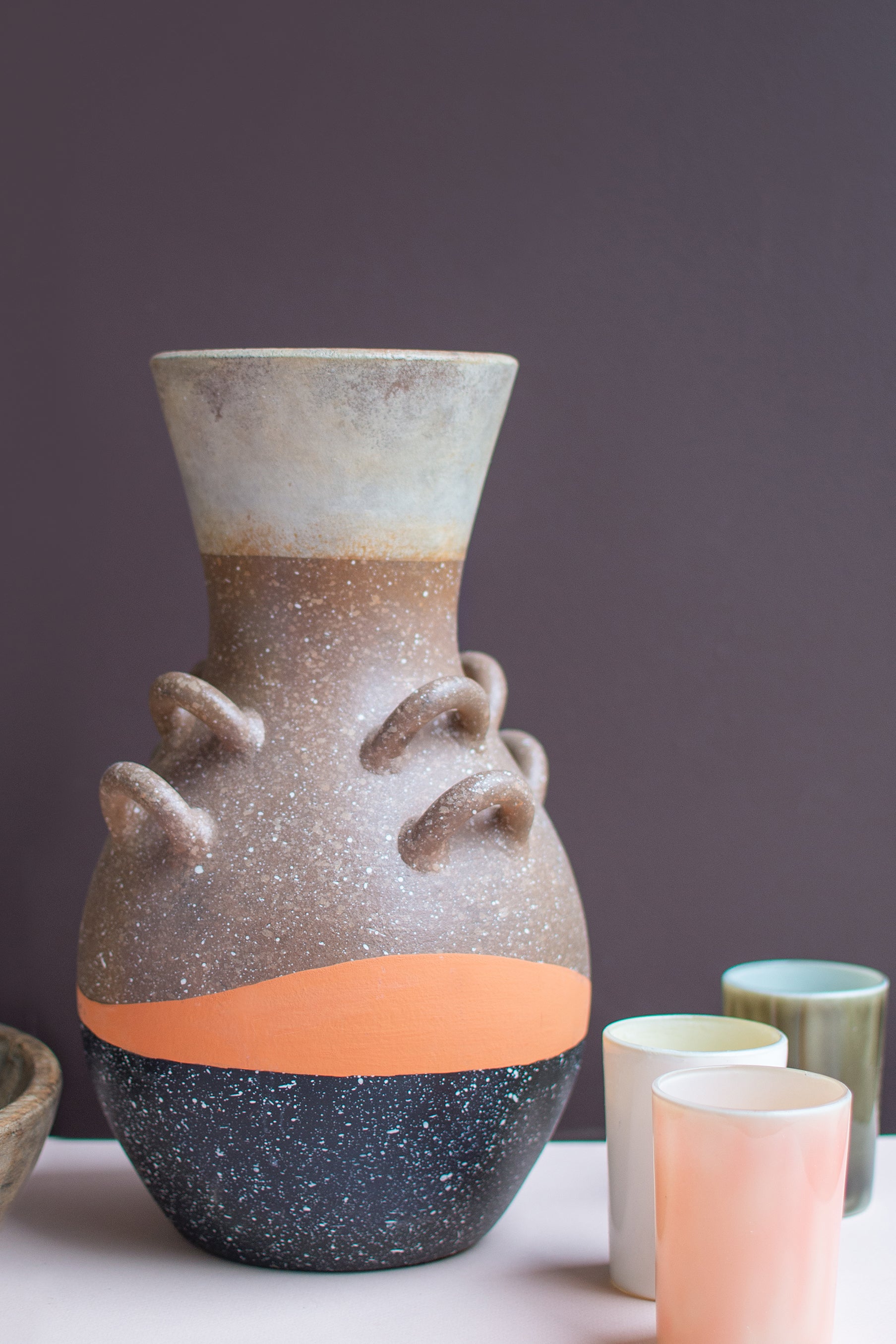 Ivory Blatta Vase