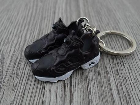 reebok pump keychain