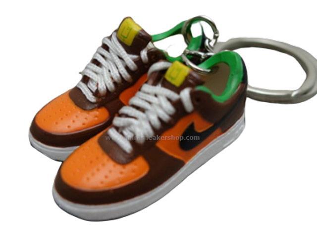 green and orange air forces