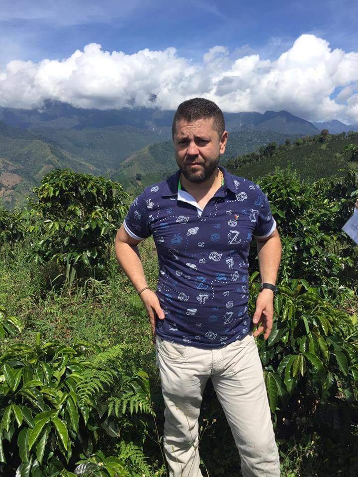 gonzalo alvarez owner and farmer at la arboleda coffee farm in jardin colombia