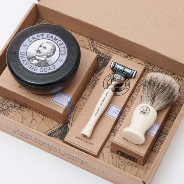 shaving gift set groomsmen gift ideas