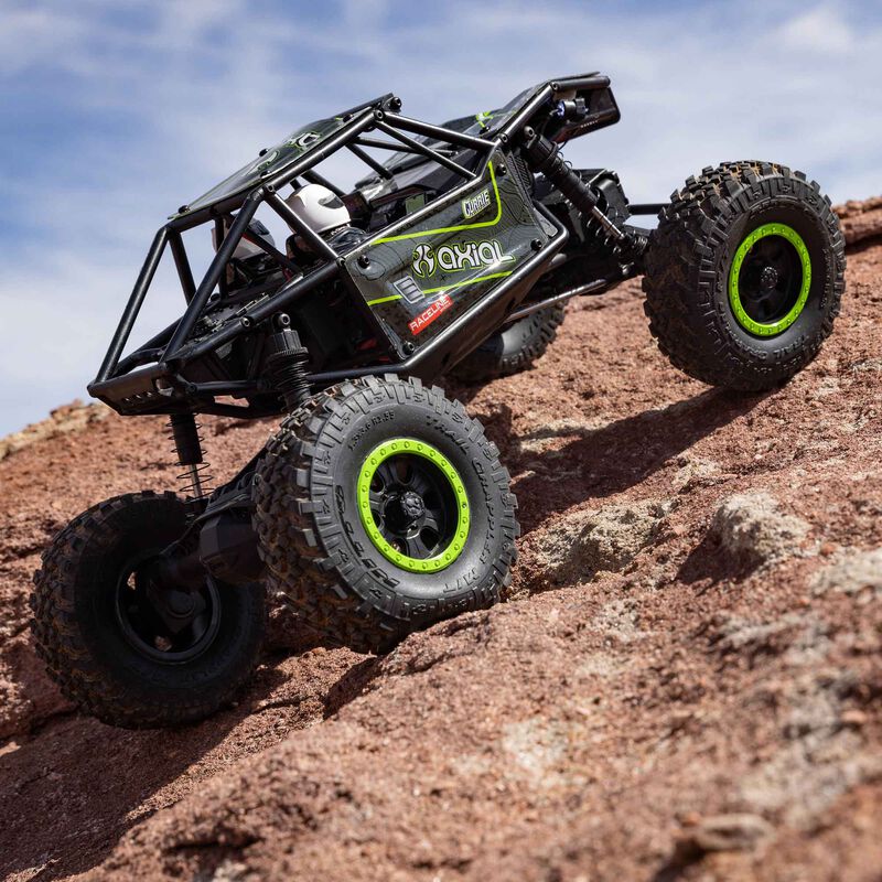 Axial 1/18 UTB18 Capra 4WD Unlimited Trail Buggy RTR