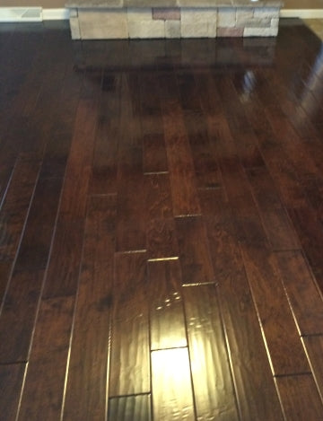 Clean And Shiny Laminate Floor After Using Lamanator Plus