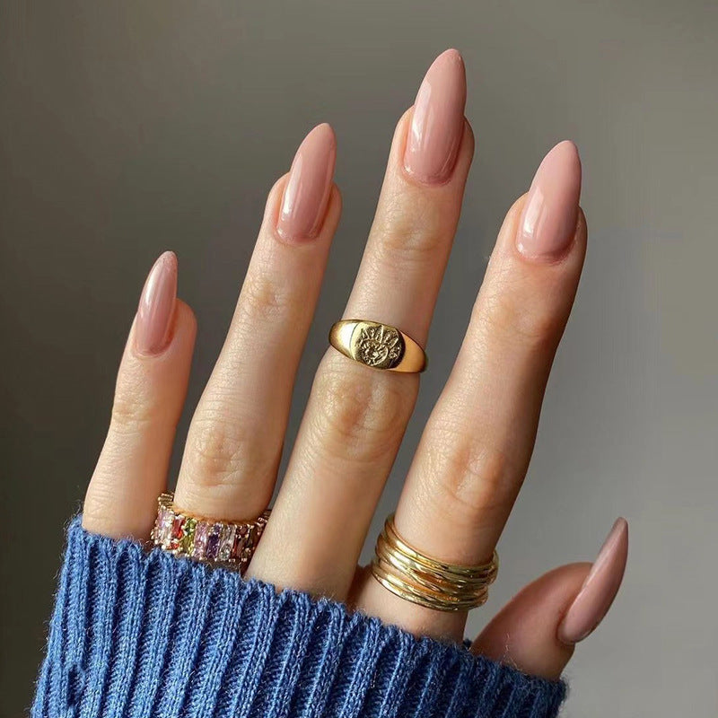 almond shaped nails tumblr