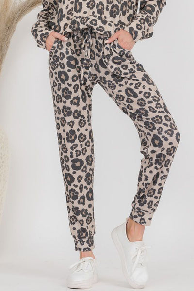 Relaxed Leopard Print High-Rise Joggers – ICONOFLASH