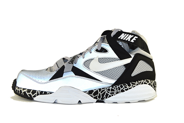 bo jackson raiders shoes