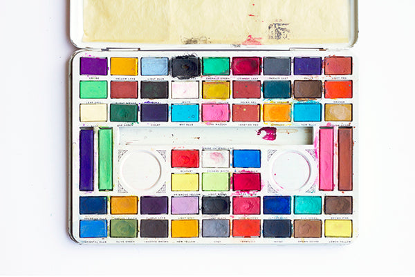 Vintage set of watercolor paints, made in the UK. || My Favorite Watercolor Paints by Mari Orr, Artist