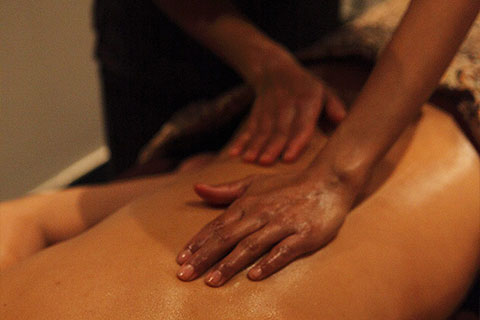 Massage aux huiles essentielles Thaï