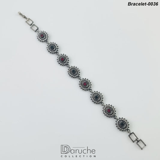 Antique Polish Zircon Stone Bracelet