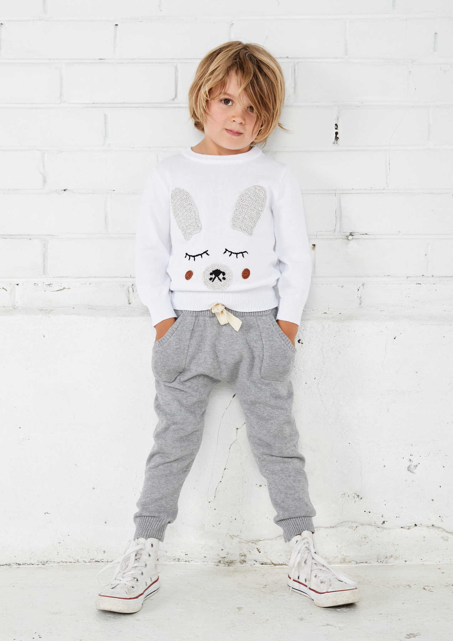 WHITE BUNNY RABBIT JUMPER