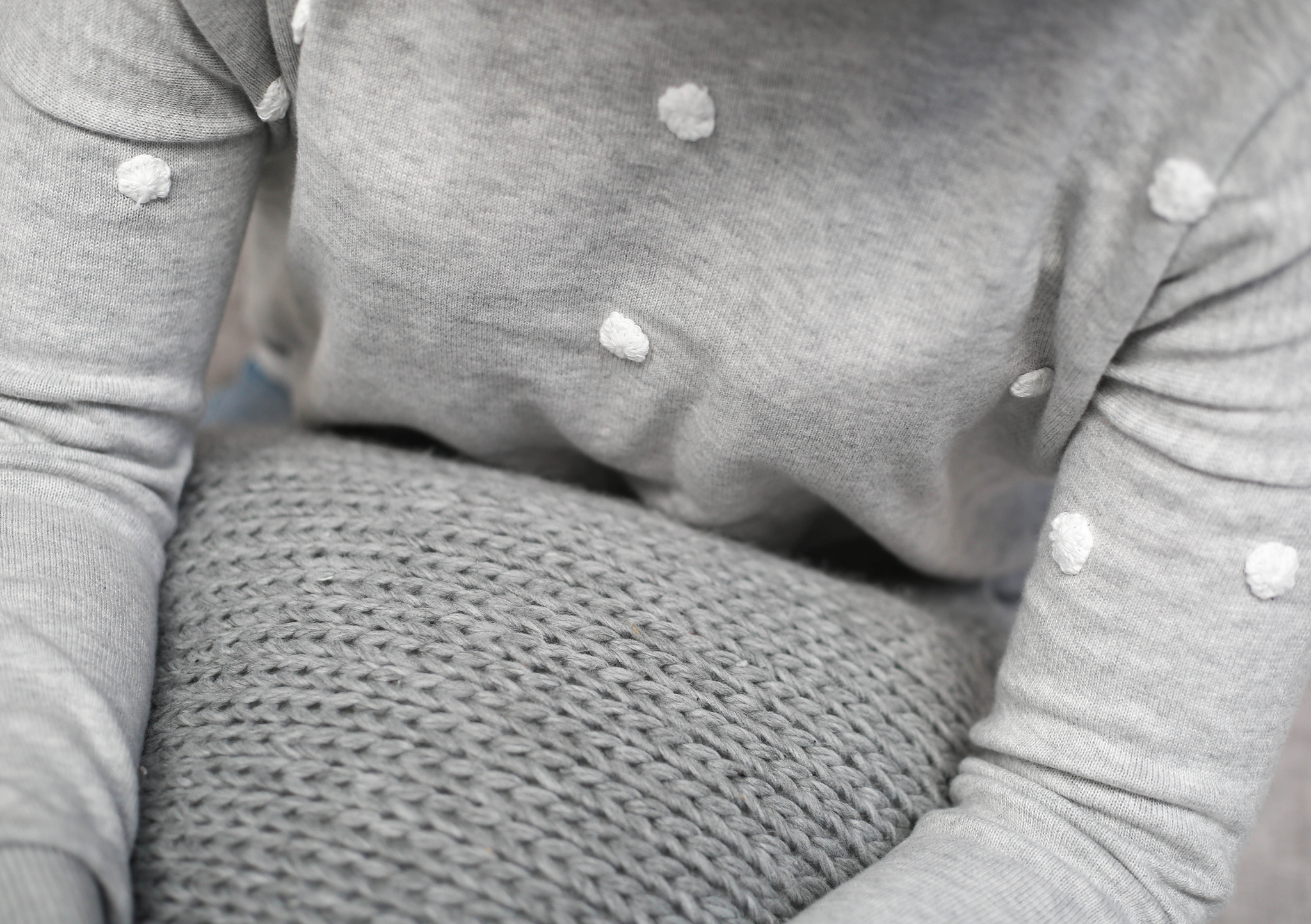 coco dot knit jumper grey