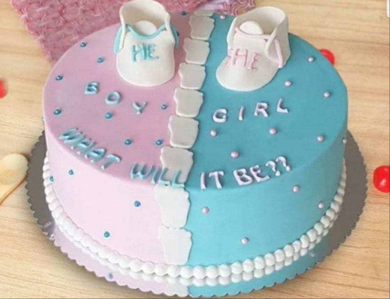 Reveal & Baby Shower Fondant Cake – Sajilo