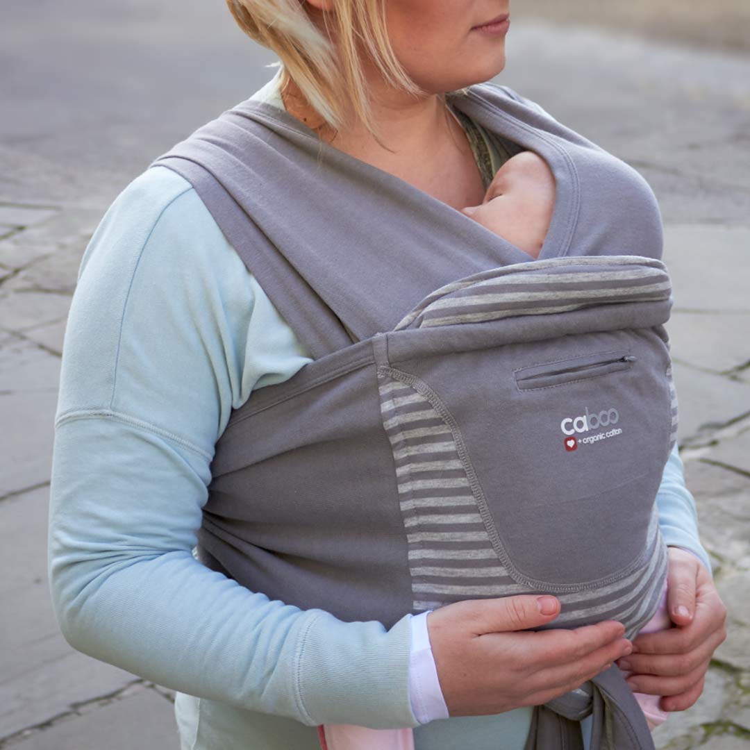 close baby carrier