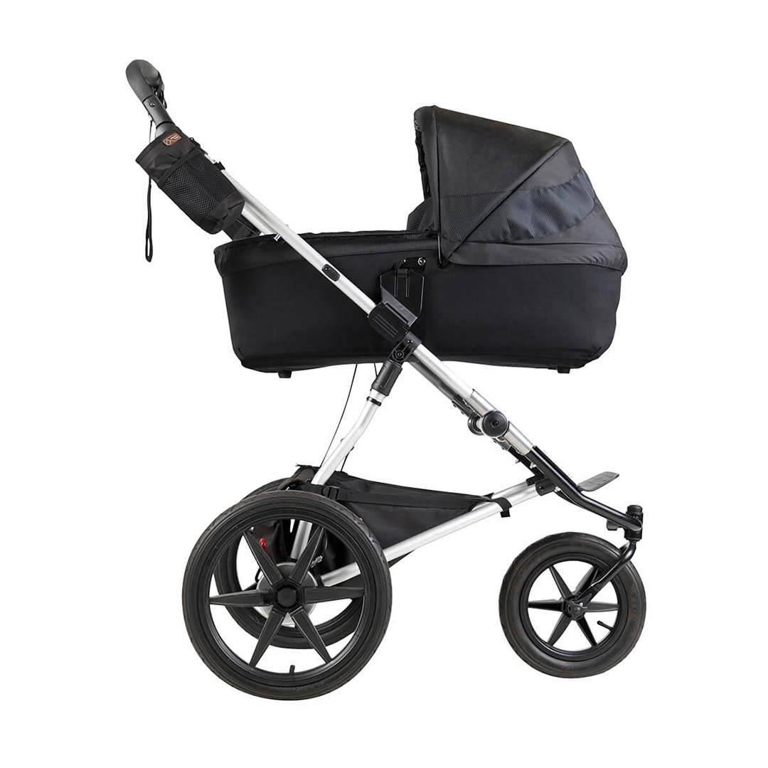 mountain buggy urban jungle carrycot