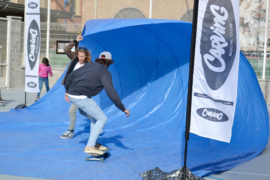 tarp surfing surfcity barcelona 2016 surfskate jamie obrien barrel