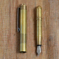 TRAVELER'S COMPANY brass fountain pen