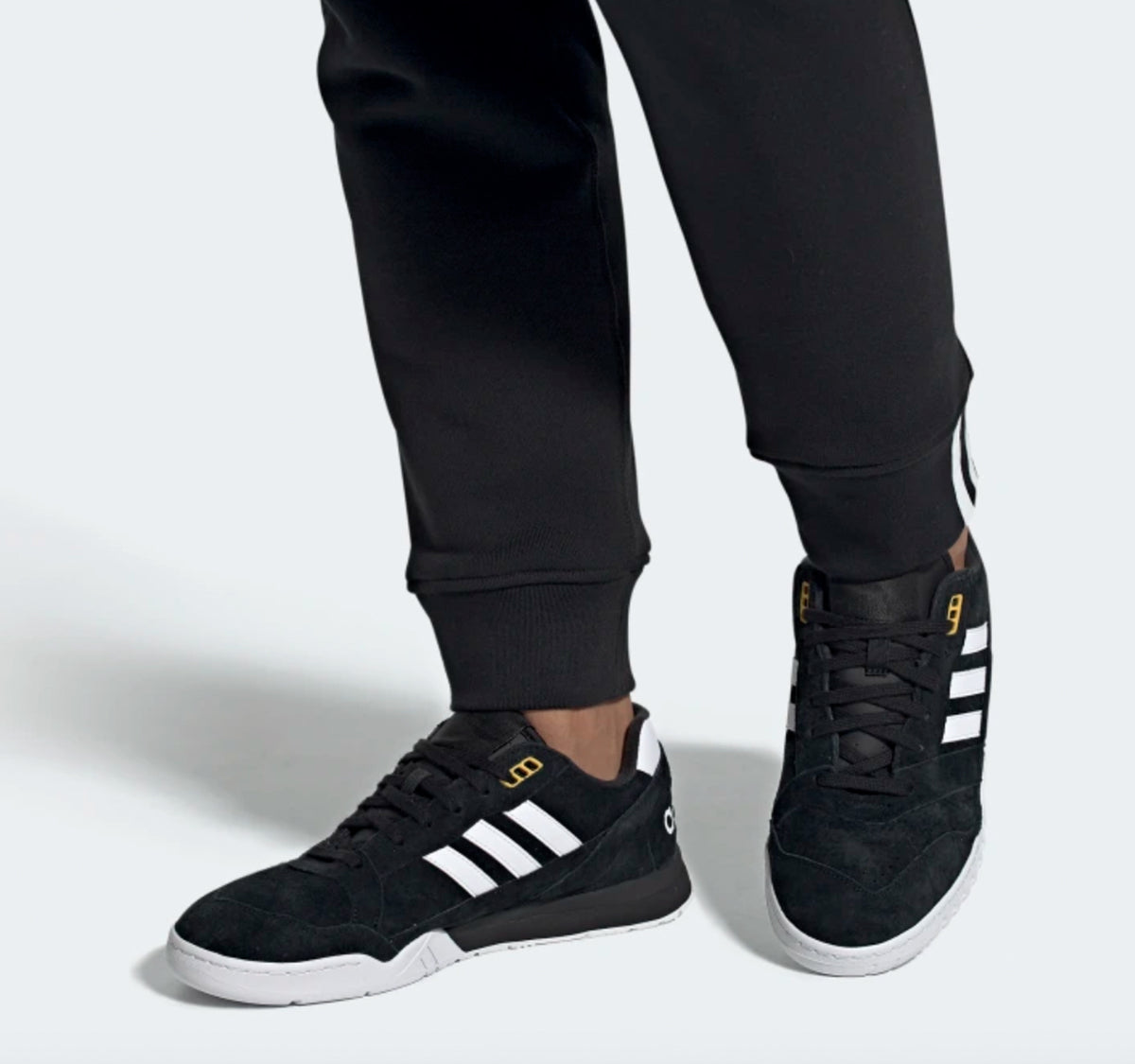 Adidas A.R. Trainer Men's Sneaker– On 