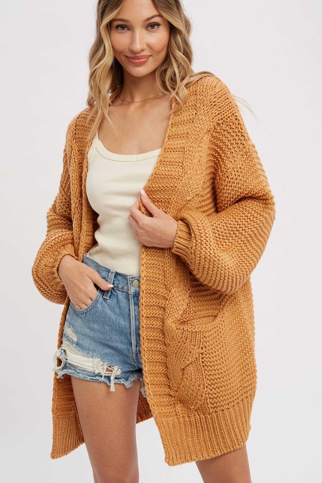 CHUNKY CABLE LANTERN SLEEVE CARDIGAN