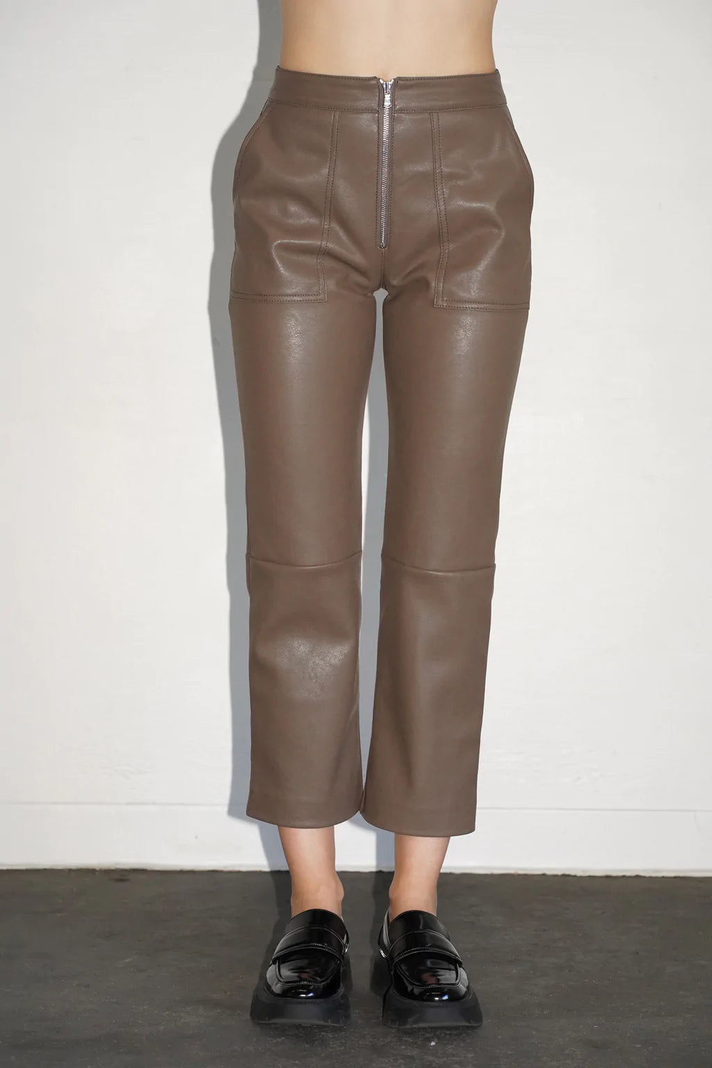 Vegan Leather Exposed Zip Pant - Mushroom